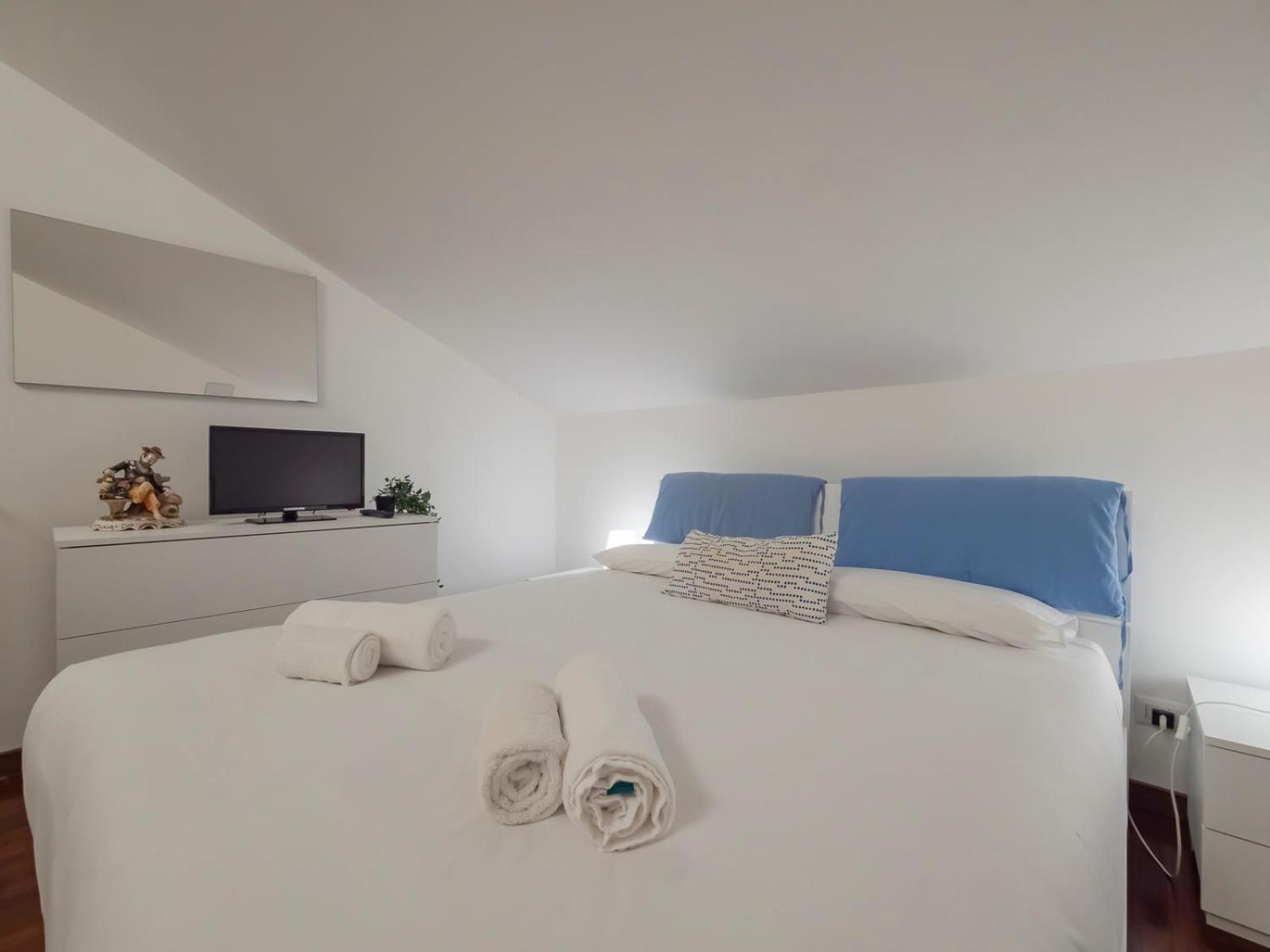 B&B La Ringhiera - Meda 43 Milano Eksteriør billede
